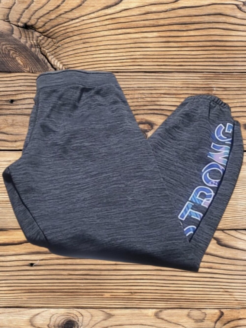 GILR'S CHAMPION SWEATPANTS STRONG ON SIDE LEG